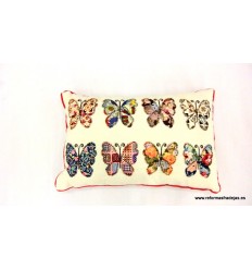 Cojín mariposas patchwork